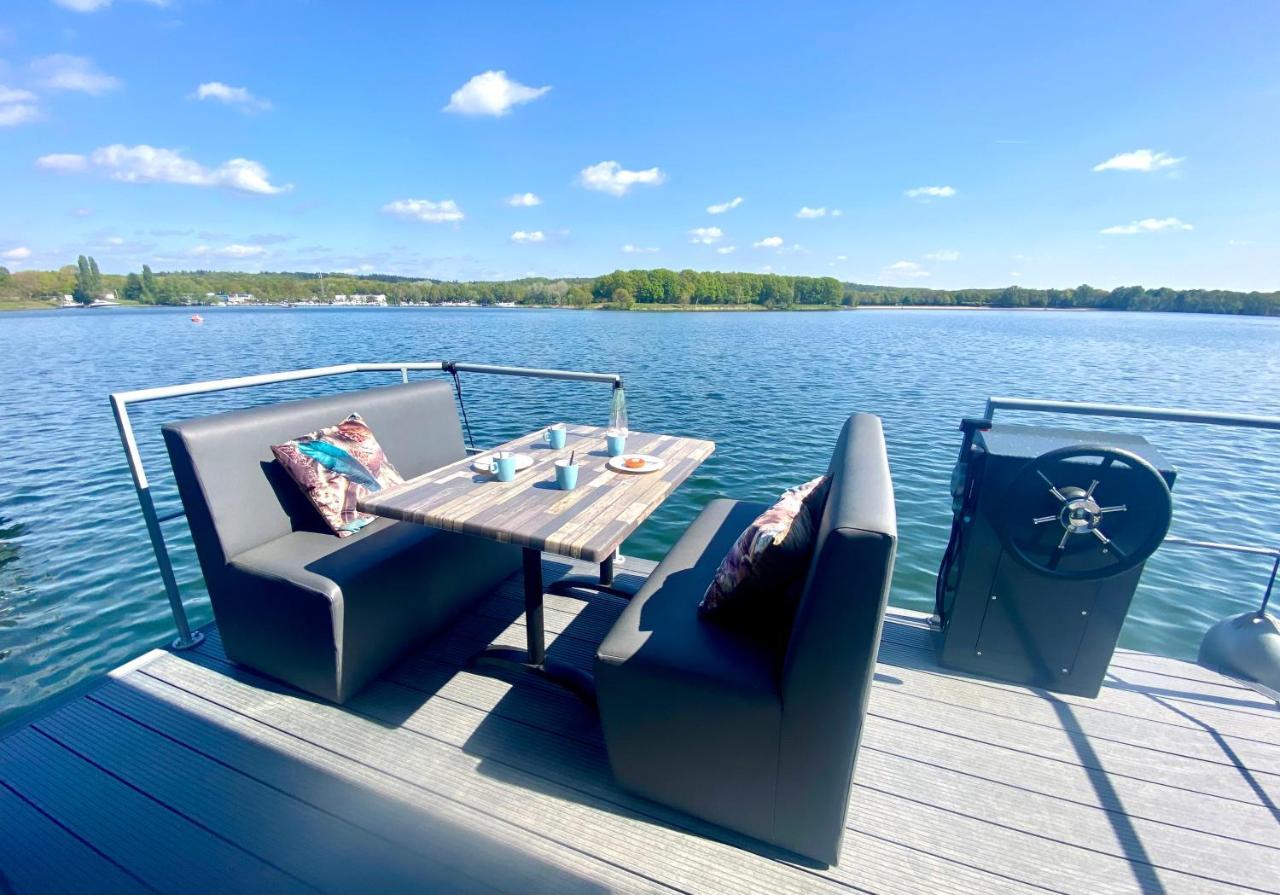 Houseboat Met Dakterras Mookerplas Middelaar Exterior foto
