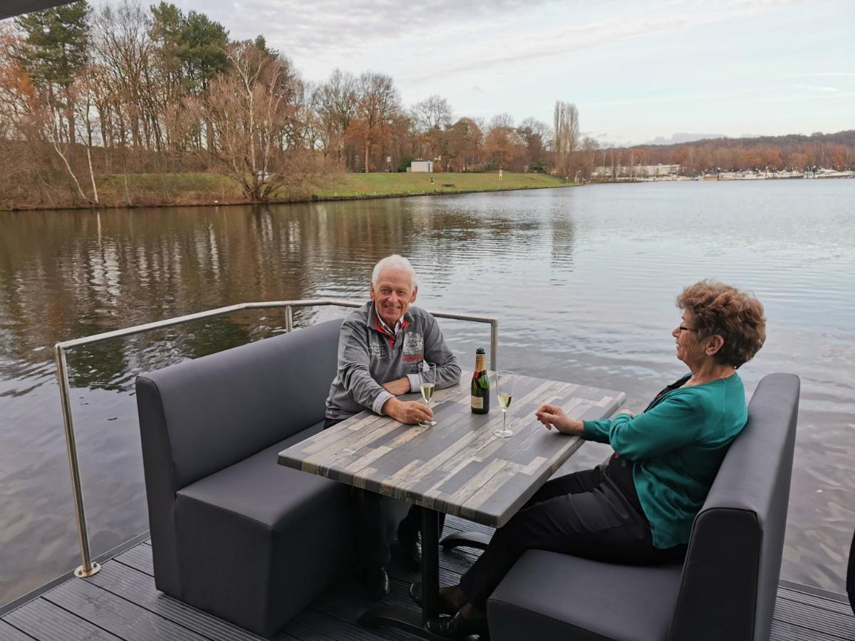 Houseboat Met Dakterras Mookerplas Middelaar Exterior foto